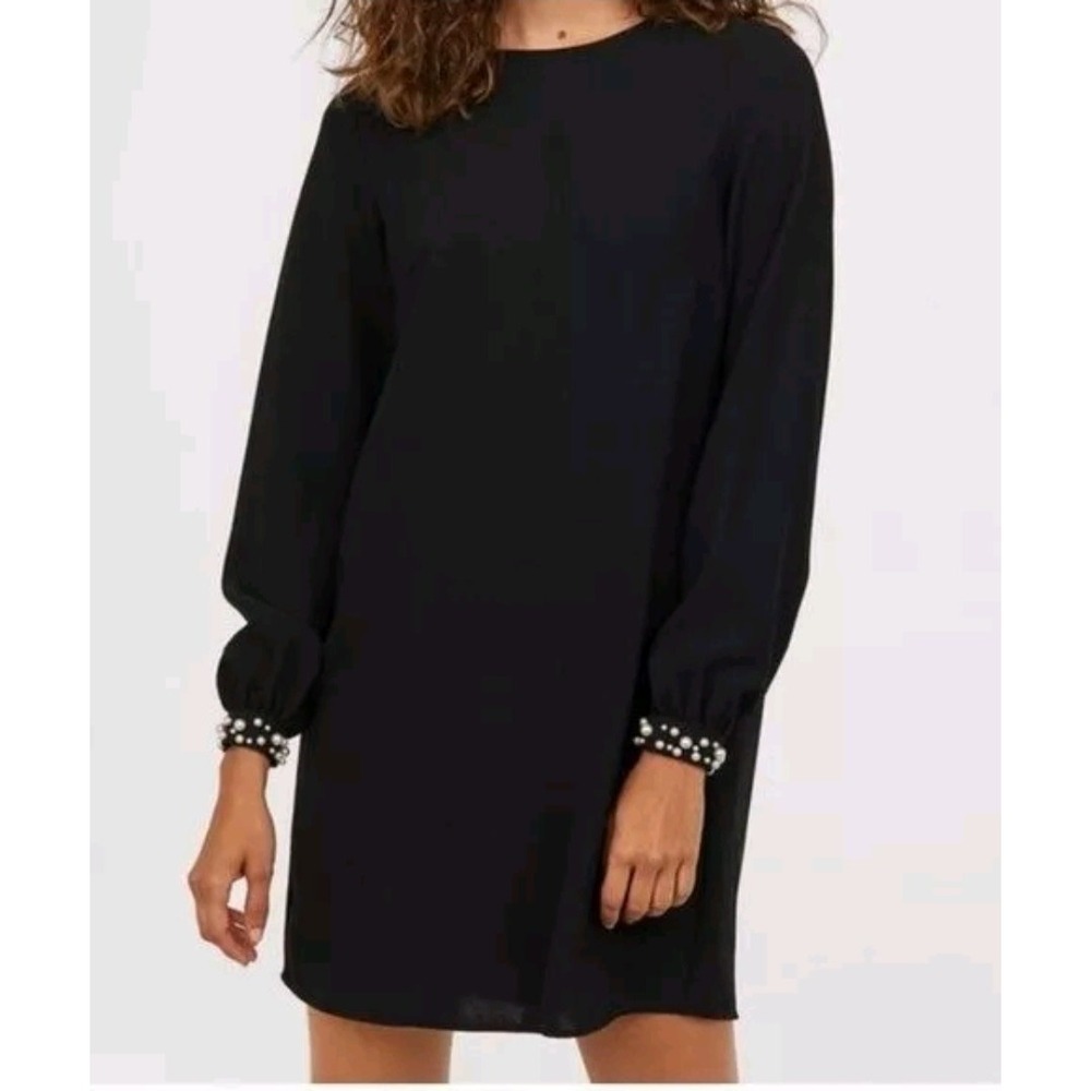 H&M Women's Black Long Sleeve Cocktail Shift Dress with Pearl Cuff Size 6
